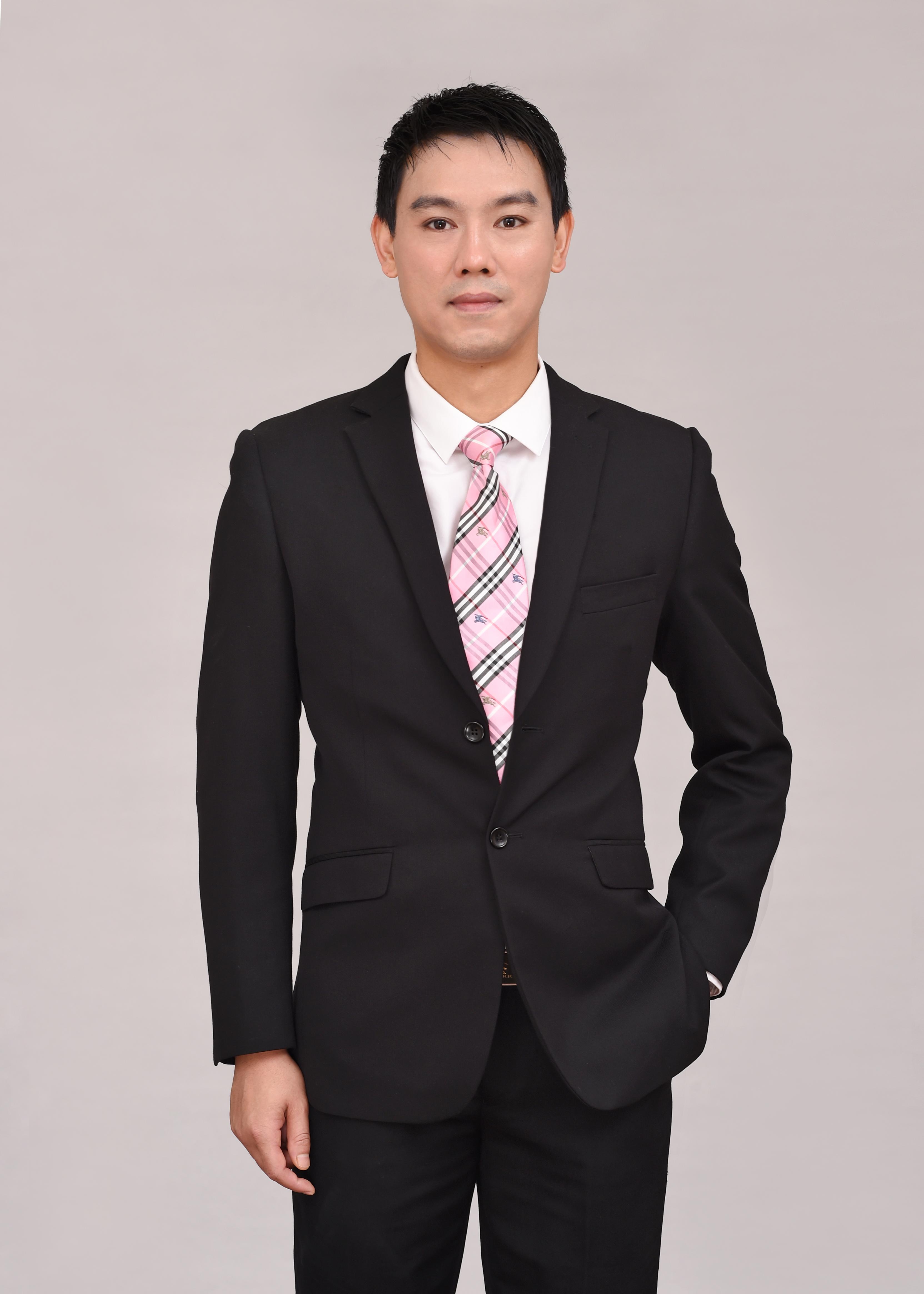 谢斑尚联合创始人 & 首席运营官